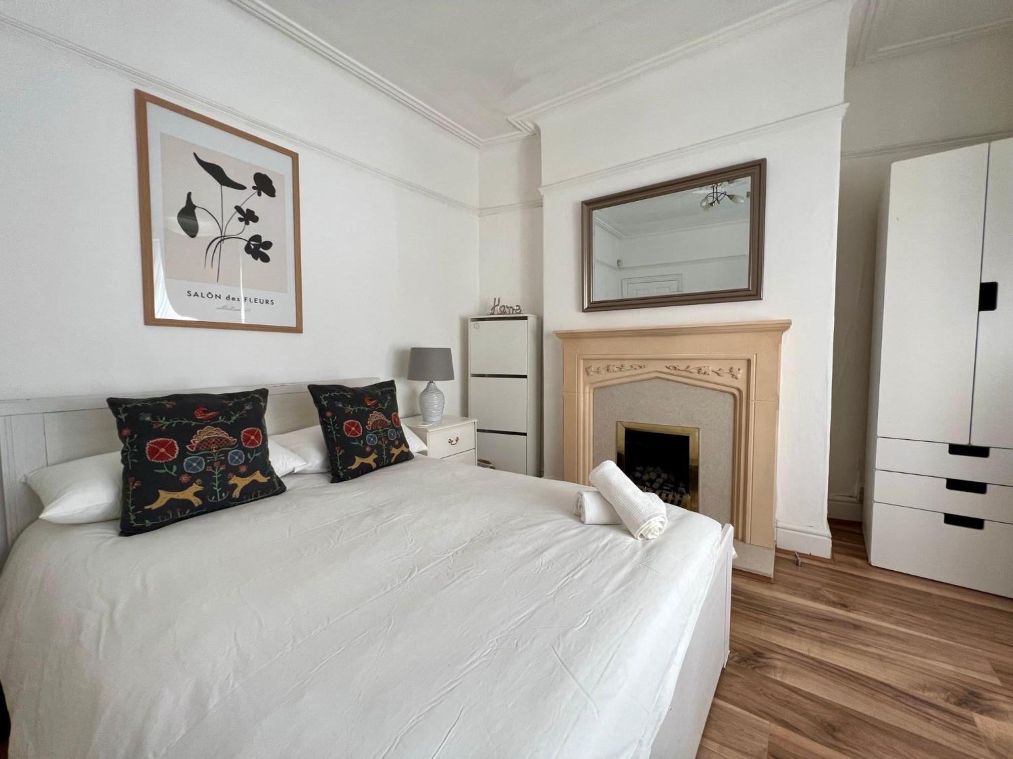 2025 Award Winner Liverpool Ivy House - 4 Bedrooms Ngoại thất bức ảnh